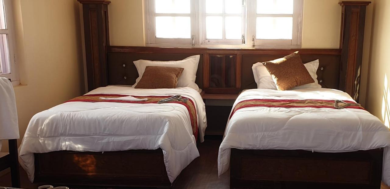 London House Resort Biratnagar Ngoại thất bức ảnh